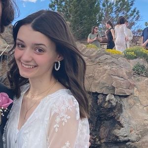 Meet your Posher, Reagan